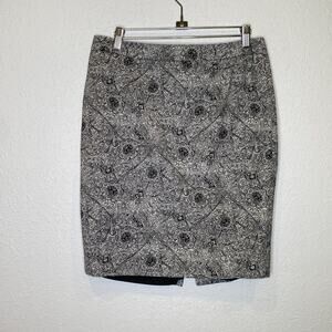 Liz Claiborne Black & White Floral Paisley Pencil Skirt Zipper EUC Sz 6 Cotton